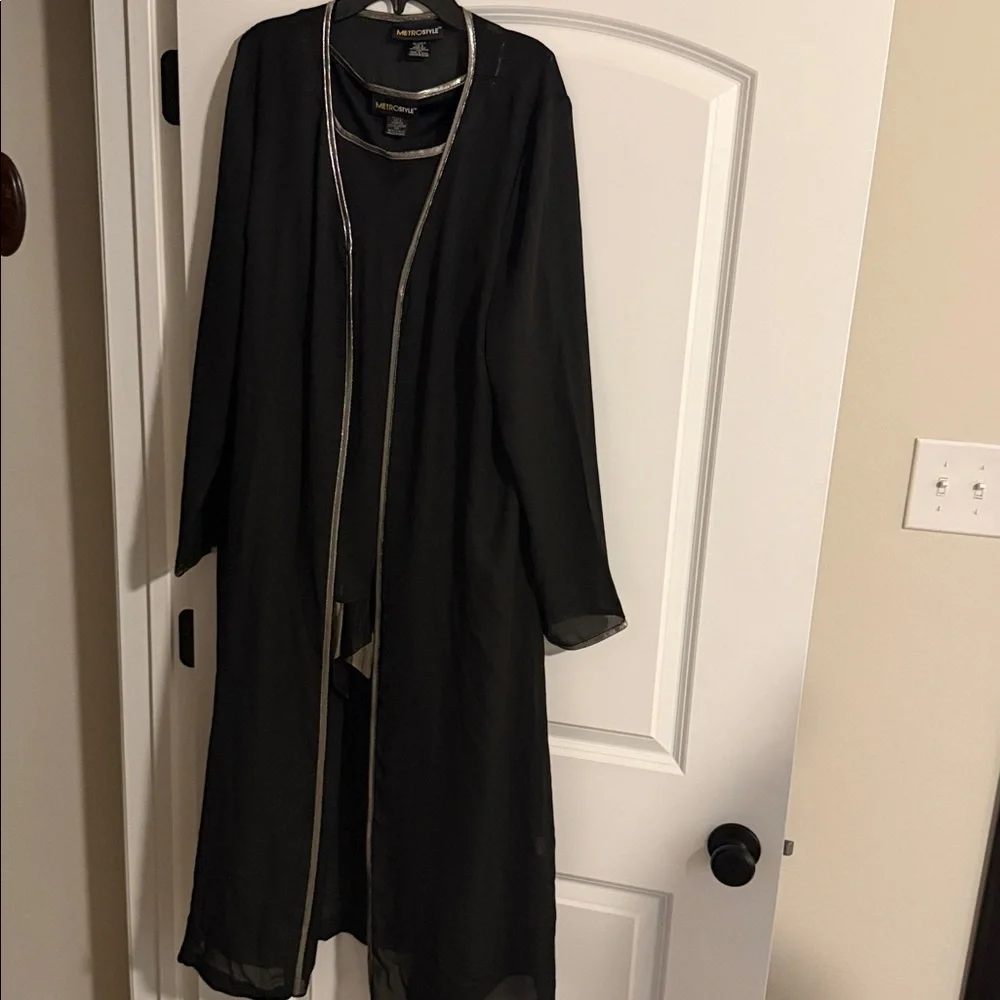 Metrostyle Black and White Checkered Ensemble - Picture 9 of 9